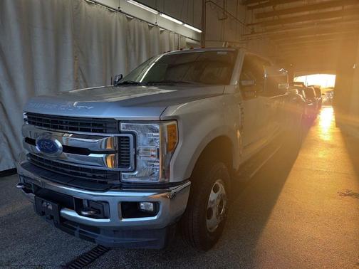 2017 Ford F-350 XLT