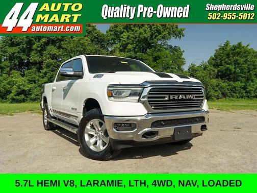 Bright White Clearcoat 2024 RAM 1500 Laramie