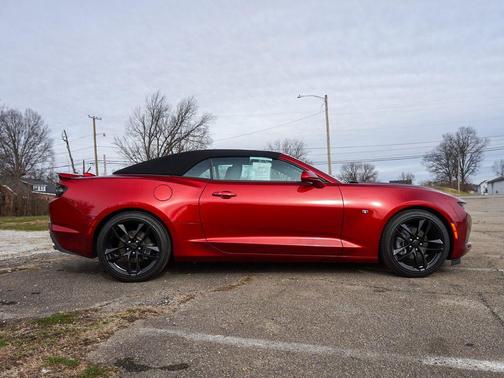 2023 Chevrolet Camaro 2LT