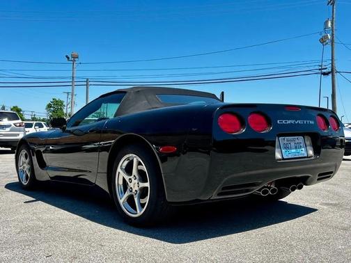 Black 2004 Chevrolet Corvette Base
