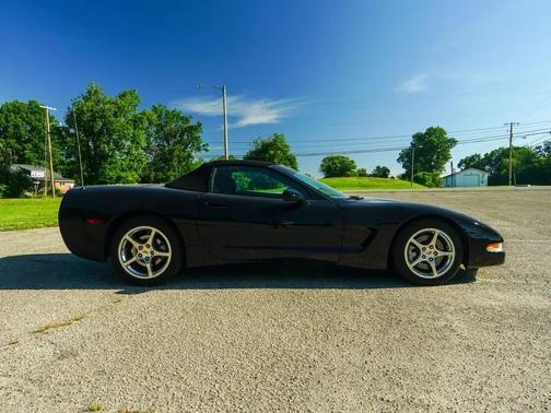 Black 2004 Chevrolet Corvette Base