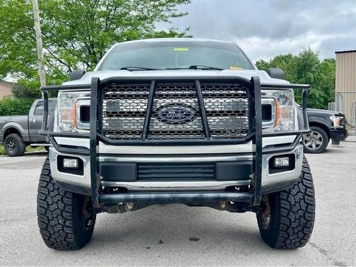 Oxford White 2018 Ford F-150 XLT