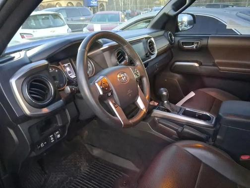 2017 Toyota Tacoma Limited