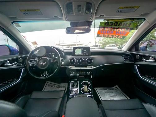 2018 Kia Stinger Premium