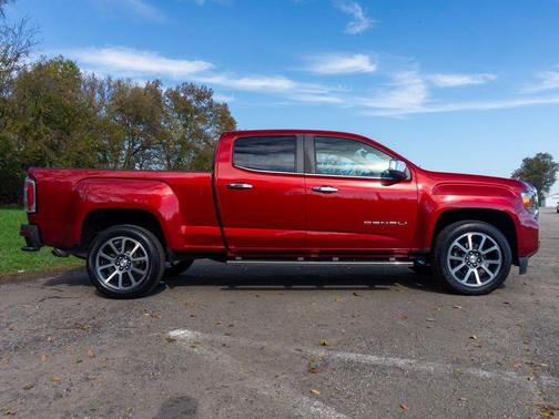 2021 GMC Canyon Denali
