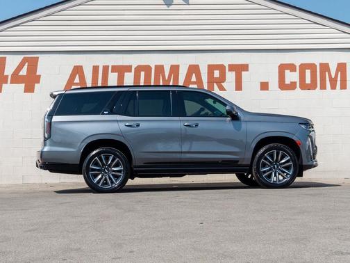 2022 Cadillac Escalade Sport Platinum