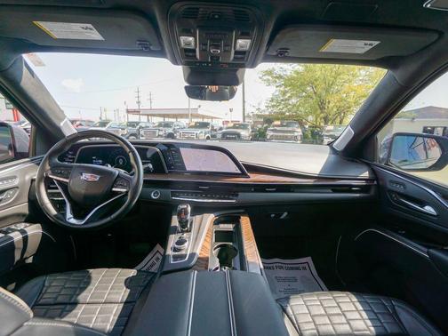 2022 Cadillac Escalade Sport Platinum