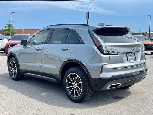 Argent Silver Metallic 2024 Cadillac XT4 Sport
