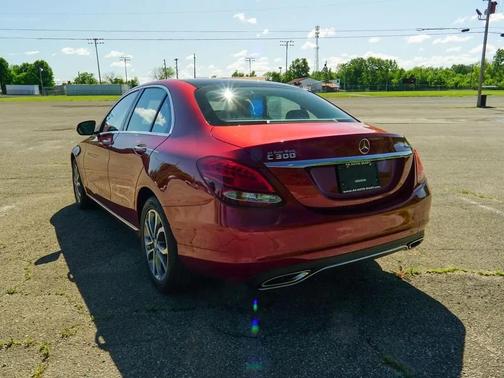 designo Cardinal Red Metallic 2016 Mercedes-Benz C-Class C 300 4MATIC