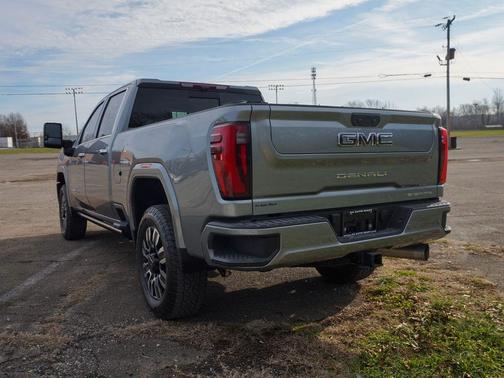 2024 GMC Sierra 2500 Denali Ultimate