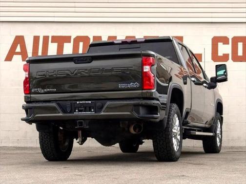 2022 Chevrolet Silverado 2500 High Country