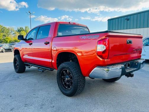 2016 Toyota Tundra SR5