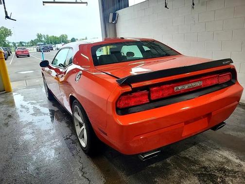 2008 Dodge Challenger SRT8