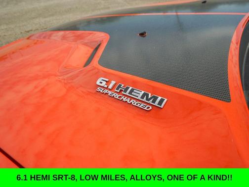 2008 Dodge Challenger SRT8