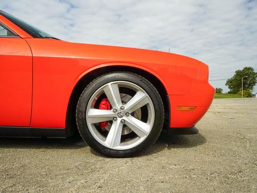 2008 Dodge Challenger SRT8