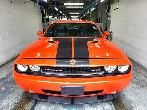 2008 Dodge Challenger SRT8