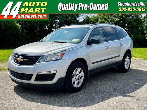 Silver Ice Metallic 2014 Chevrolet Traverse LS