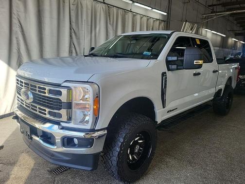 2023 Ford F-250 XLT