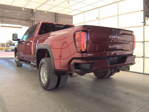 2023 GMC Sierra 3500 Denali