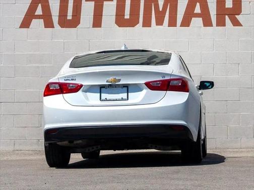 2017 Chevrolet Malibu 1LT