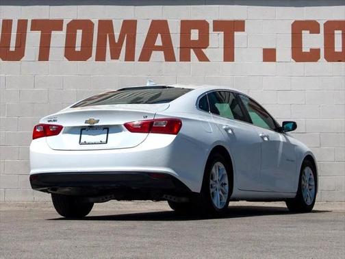 2017 Chevrolet Malibu 1LT