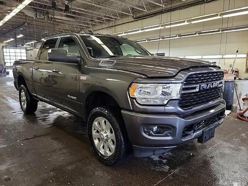 2022 RAM 2500 Big Horn Crew Cab 4x4 6'4' Box