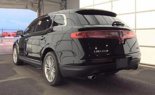 Infinite Black Metallic 2019 Lincoln MKT Reserve