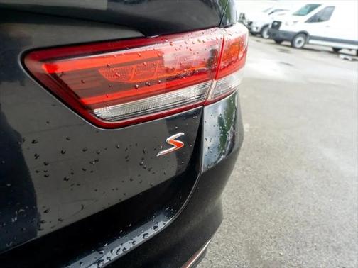 2018 Kia Optima S