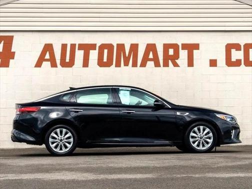 2018 Kia Optima S