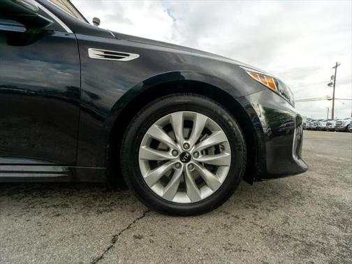 2018 Kia Optima S