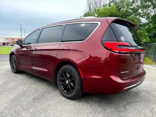 2021 Chrysler Pacifica Touring L