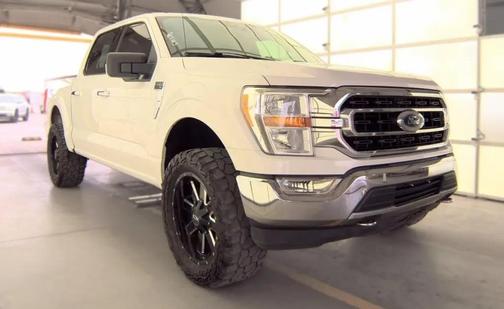Oxford White 2021 Ford F-150 XLT