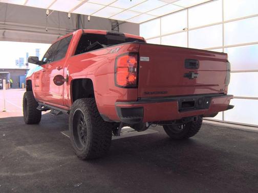 2018 Chevrolet Silverado 1500 2LT