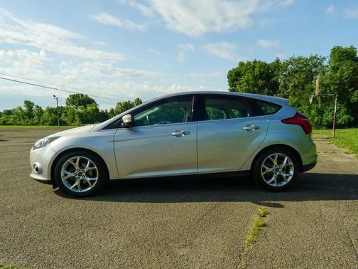 Ingot Silver Metallic 2014 Ford Focus Titanium