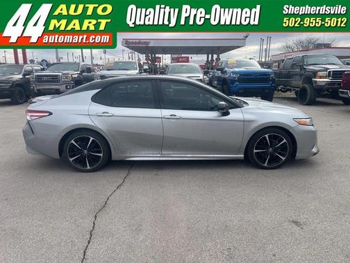 2020 Toyota Camry XSE