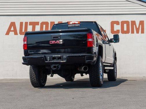 2018 GMC Sierra 2500 Denali