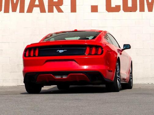 2017 Ford Mustang EcoBoost Premium