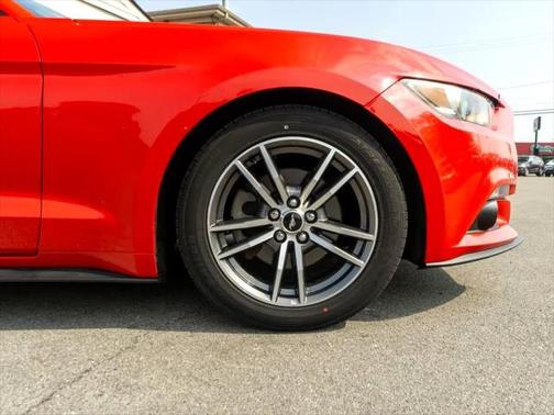 2017 Ford Mustang EcoBoost Premium
