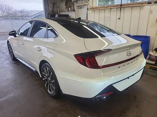 2022 Hyundai SONATA Limited