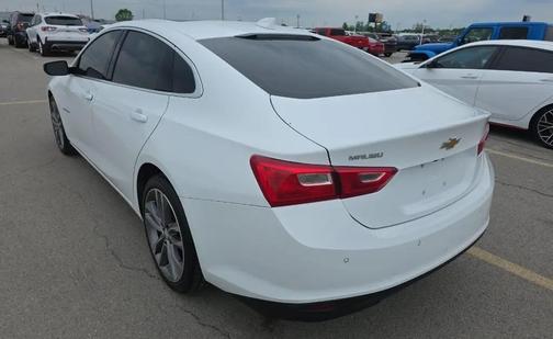 Summit White 2023 Chevrolet Malibu FWD 1LT