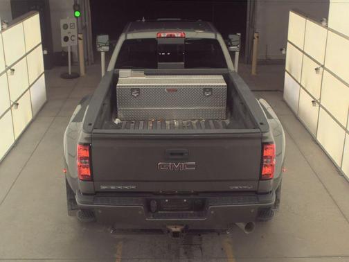 2018 GMC Sierra 3500 Denali