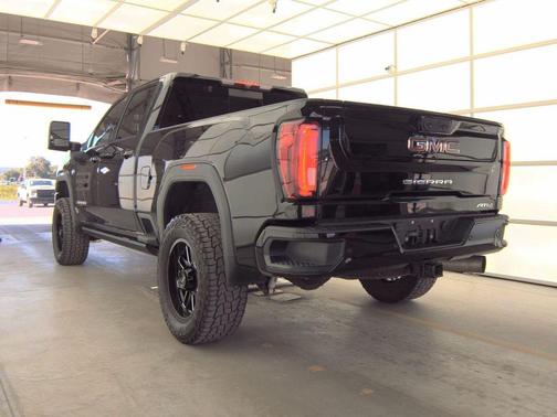 2022 GMC Sierra 2500 AT4