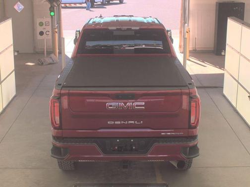 2020 GMC Sierra 2500 Denali