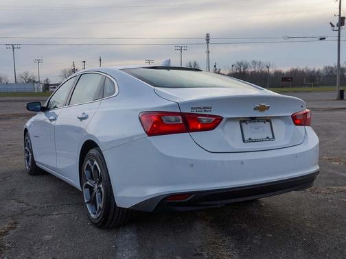 2024 Chevrolet Malibu FWD 1LT
