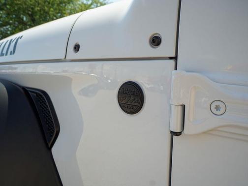 2021 Jeep Wrangler Willys