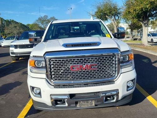 2017 GMC Sierra 2500 Denali