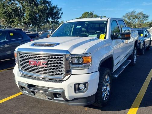 2017 GMC Sierra 2500 Denali