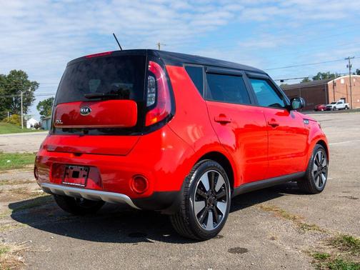 2017 Kia Soul +