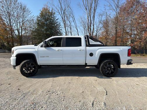 2017 GMC Sierra 2500 SLT