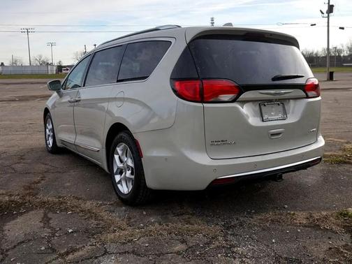 2020 Chrysler Pacifica Limited